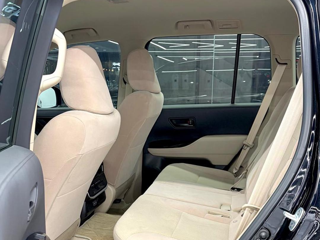Toyota Land Cruiser GX.R 2024 - Image 3