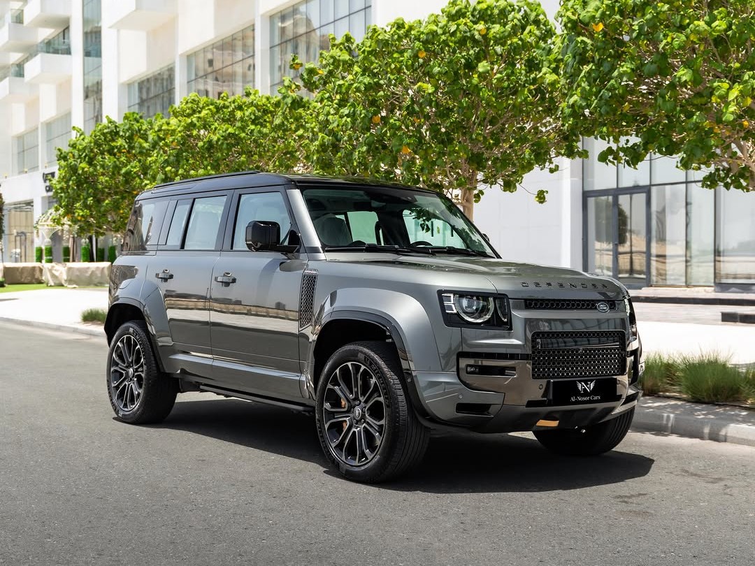 Land Rover Defender OCTA 2025