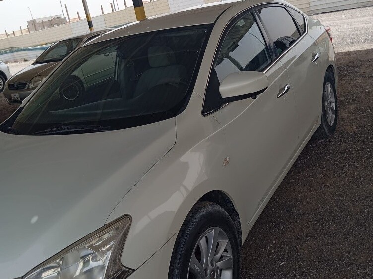 Nissan Sentra 2014 - Image 4