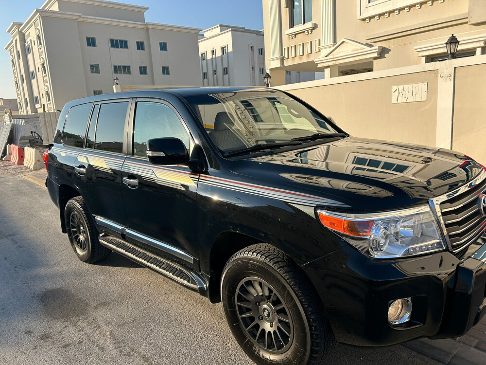 Toyota Land Cruiser GX.R 2009 - Image 2