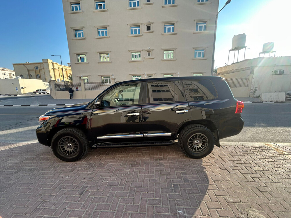 Toyota Land Cruiser GX.R 2009 - Image 3