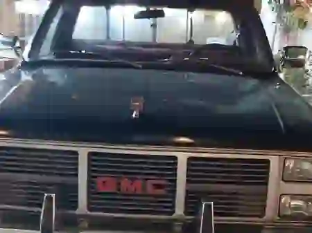 GMC Sierra 454 1983 - Image 2