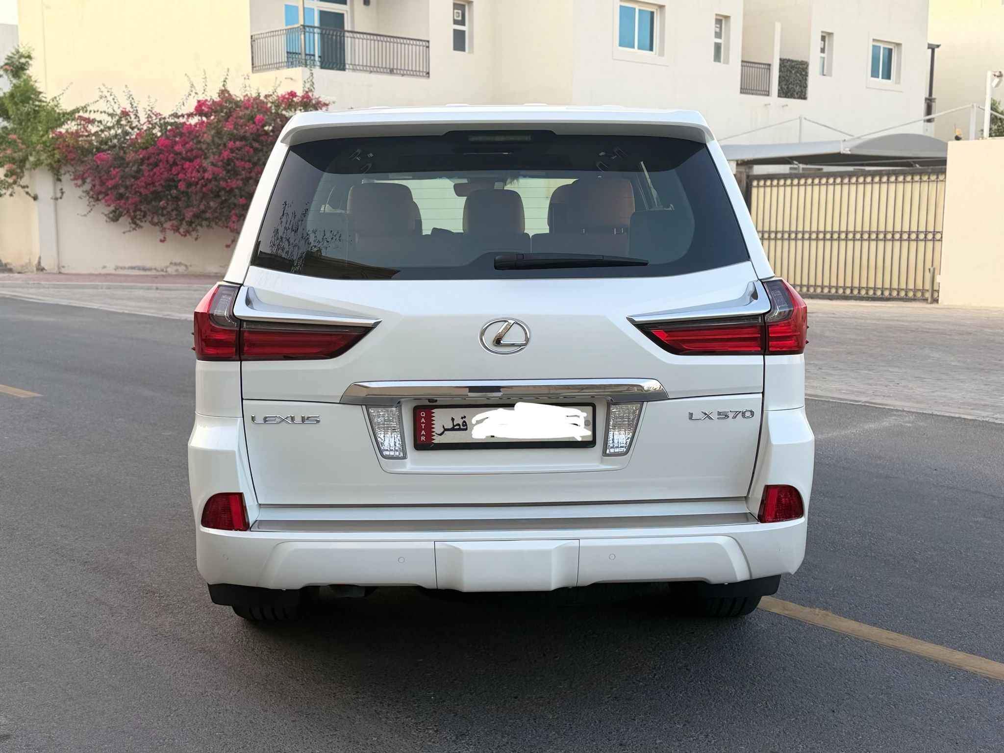 Lexus LX 570 2017 - Image 4
