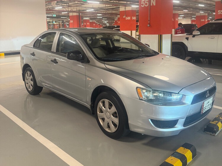 Mitsubishi Lancer EX 2.0 2015