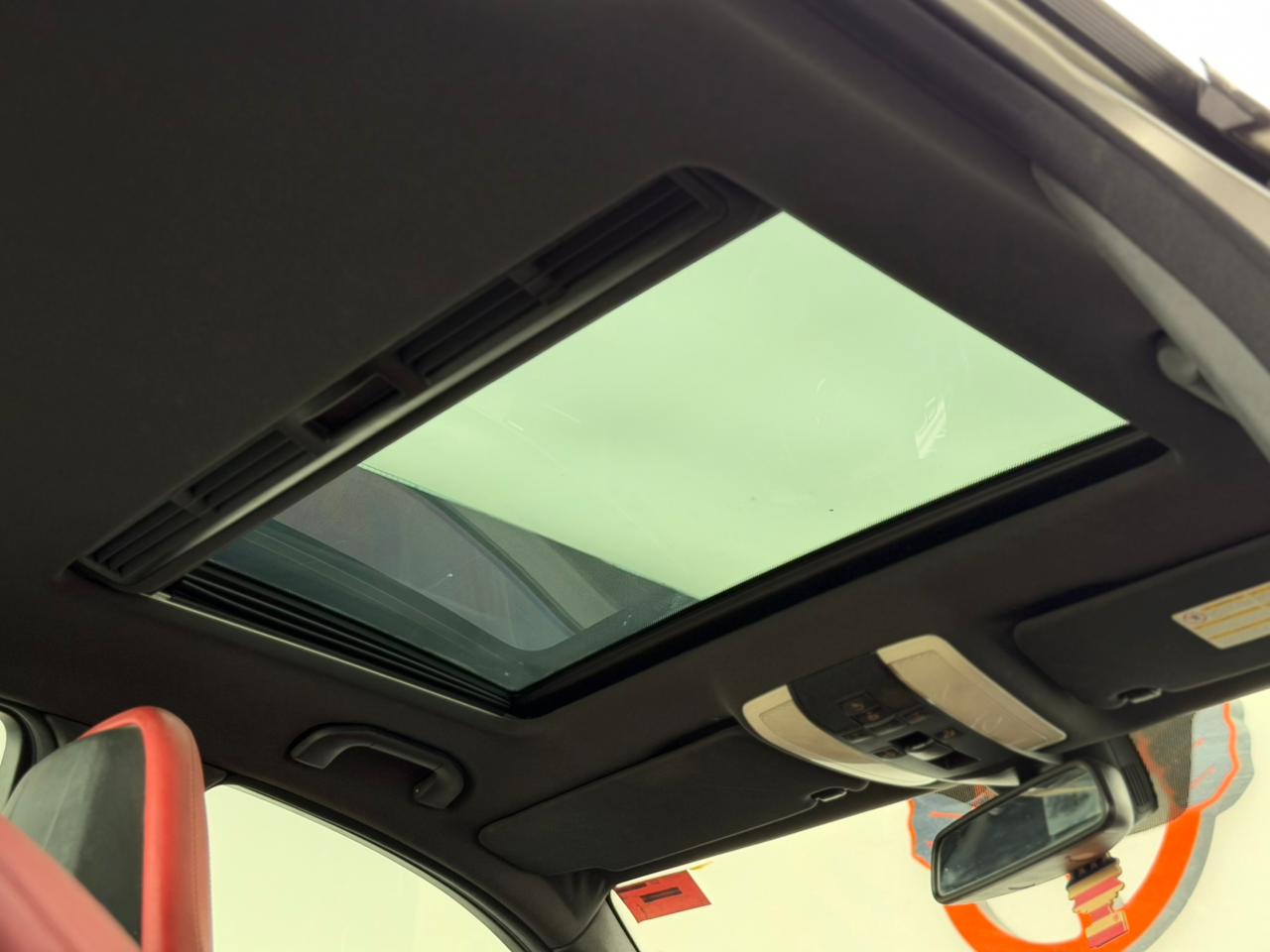 Chevrolet Silverado LT 2024 - Image 2