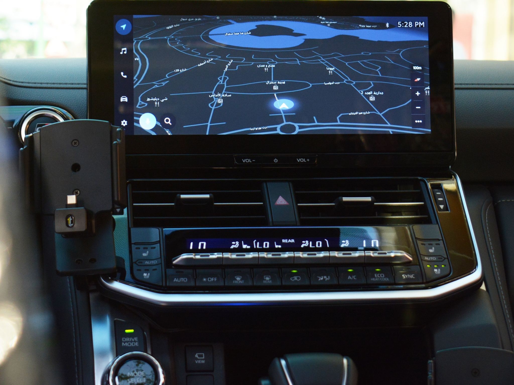 Toyota Land Cruiser G/R 2026 - Image 2