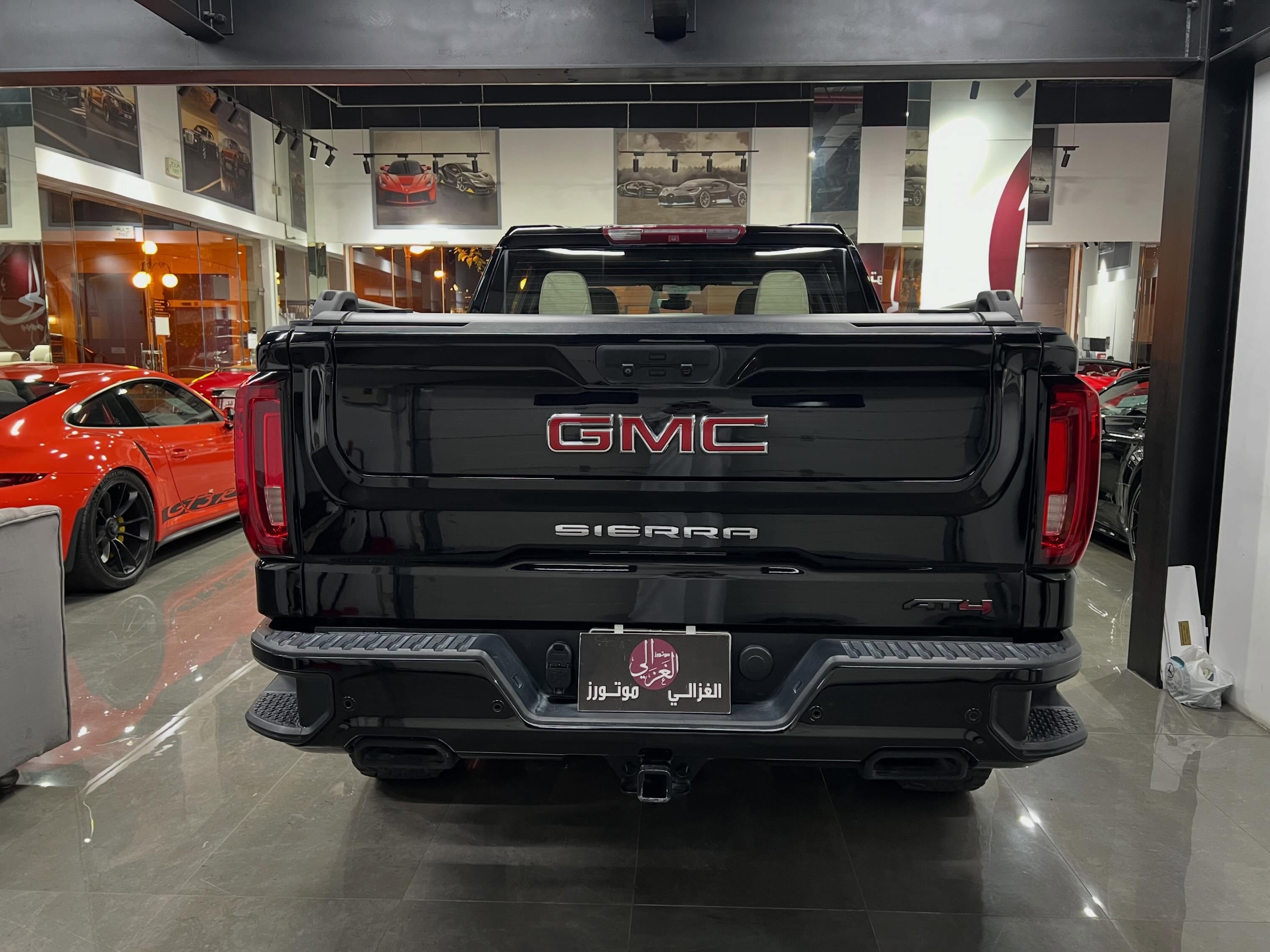 GMC Sierra AT4 2020 - Image 4