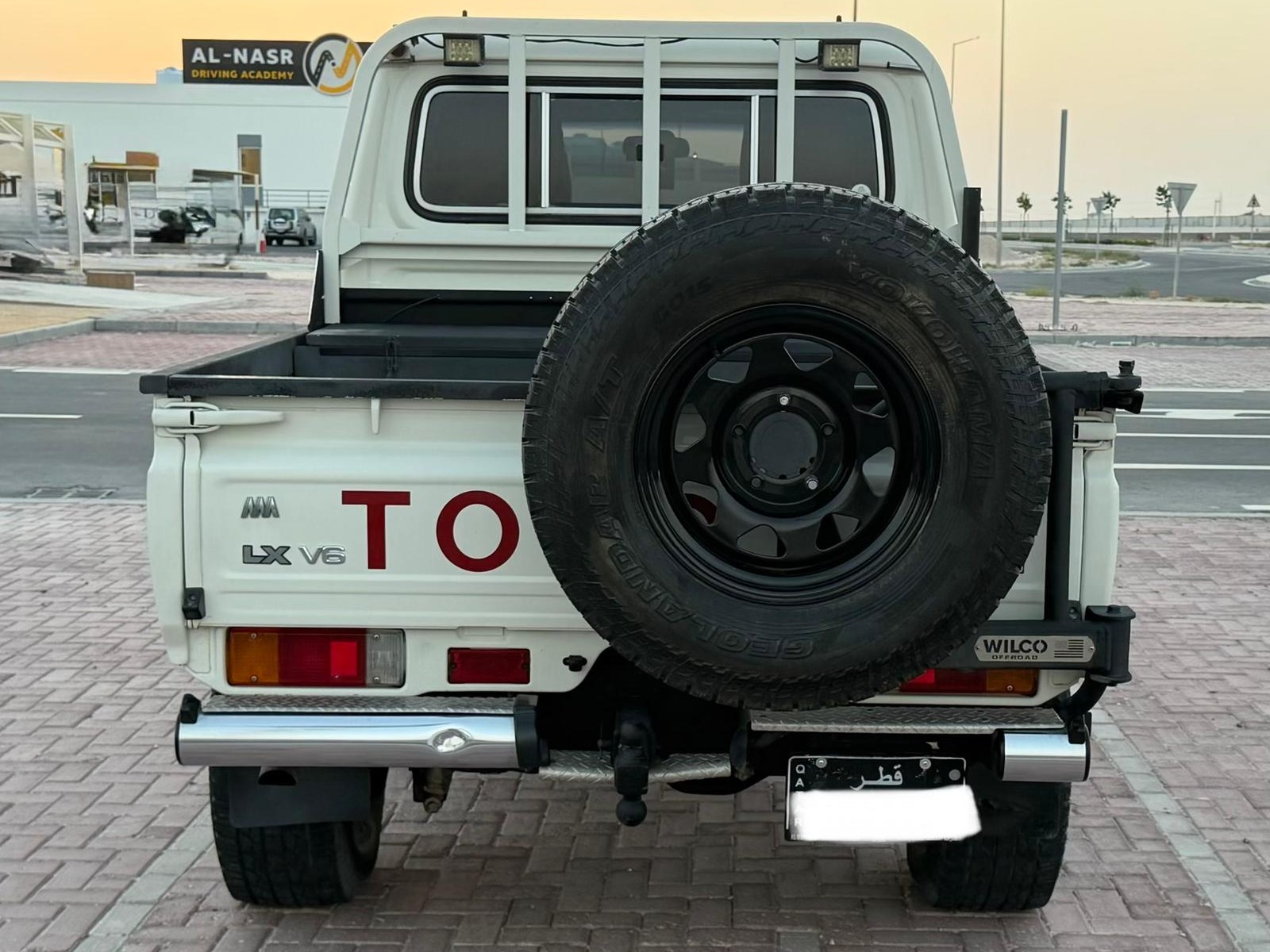 Toyota Land Cruiser LX 2018 - Image 4