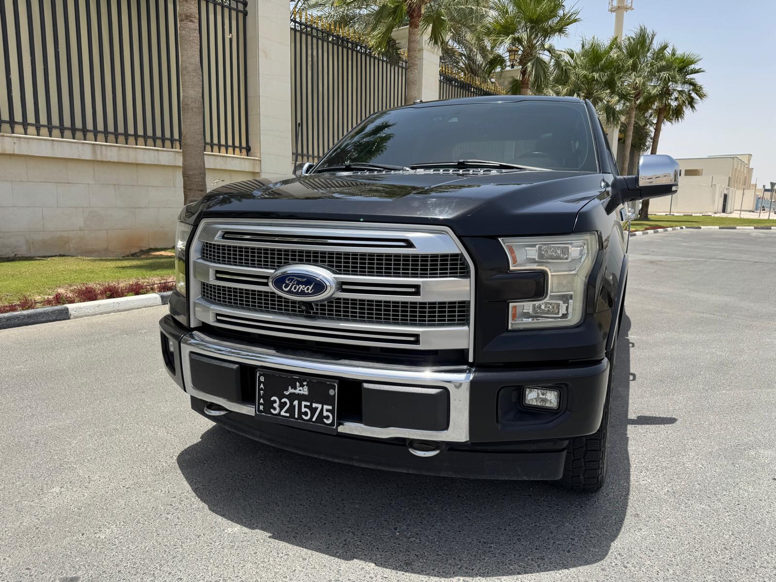 Ford F-150 Platinum  2017 - Image 2