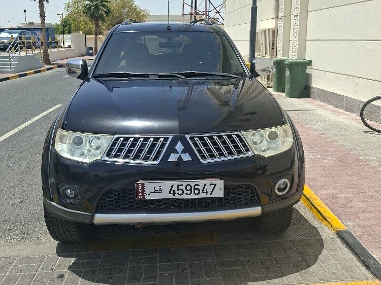 Mitsubishi Pajero Sport 2010 - Image 2