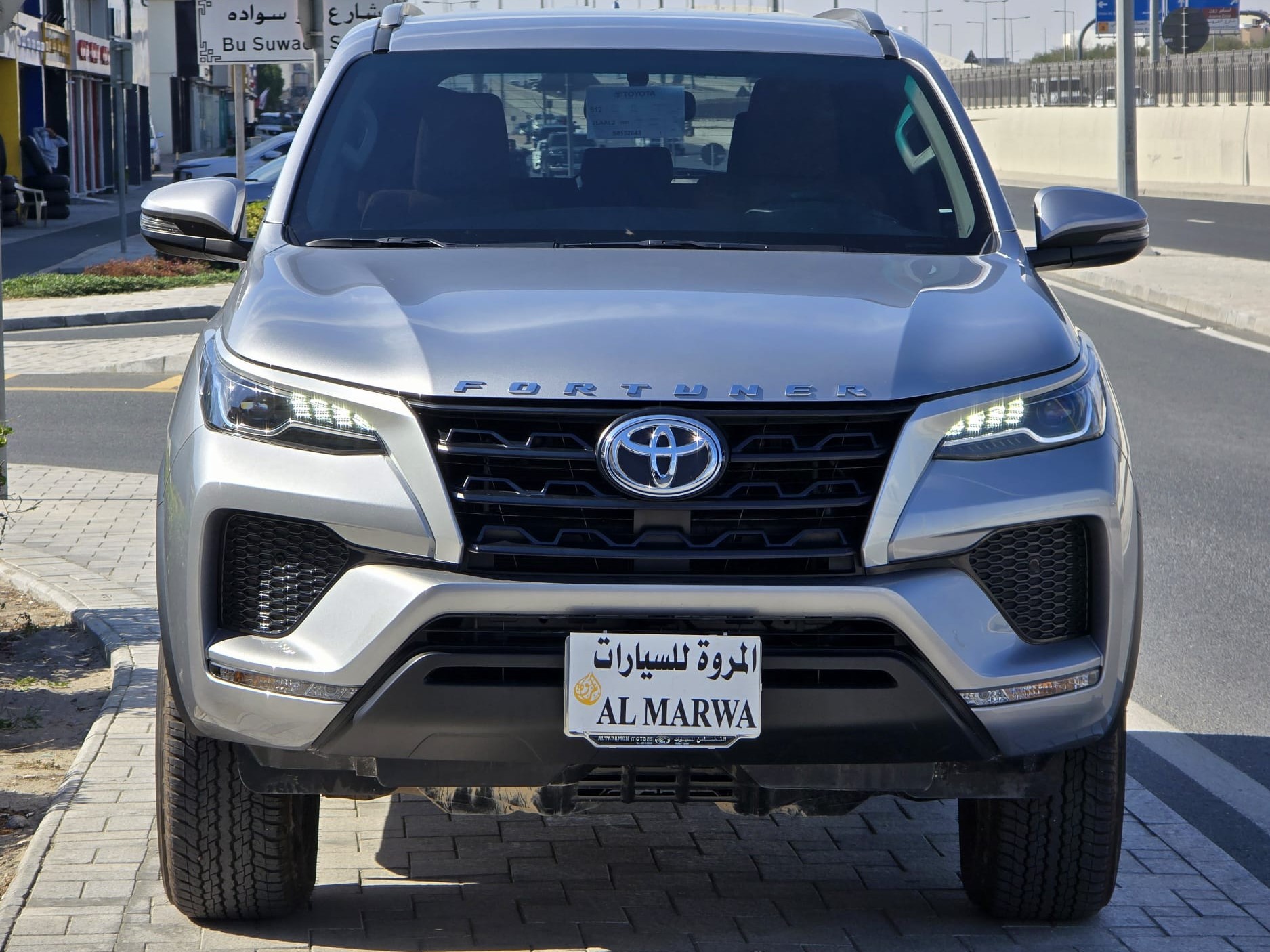 Toyota Fortuner 2024 - Image 3