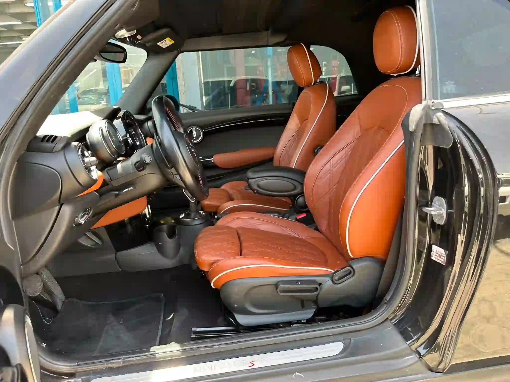 Mini Cooper S. 2019 - Image 3