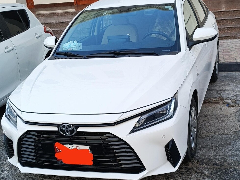 Toyota Yaris 2023 - Image 2