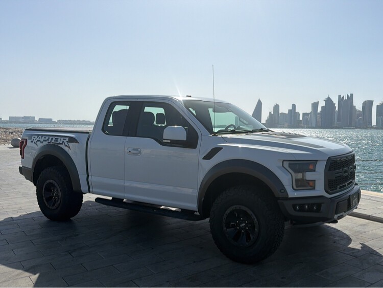 Ford Raptor f 150 2018