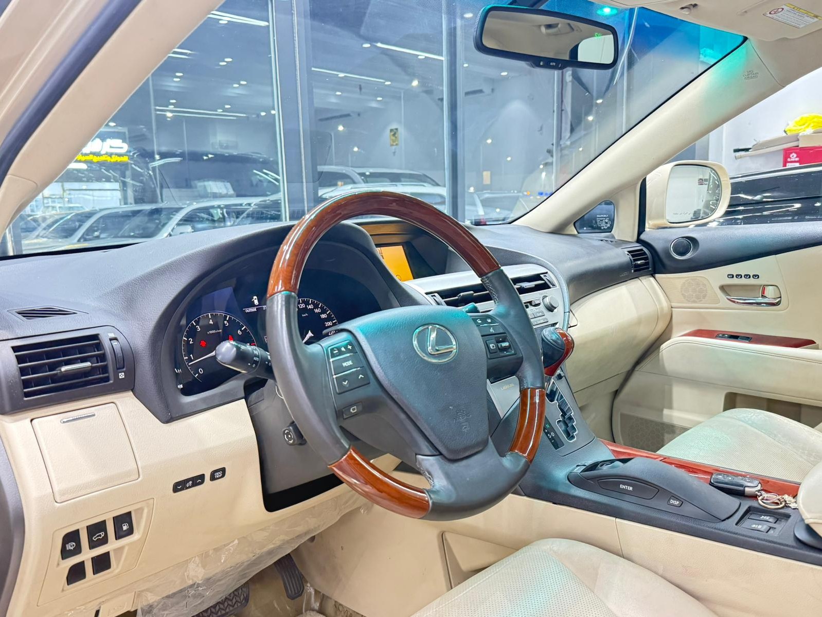 Lexus RX 350 2010 - Image 2
