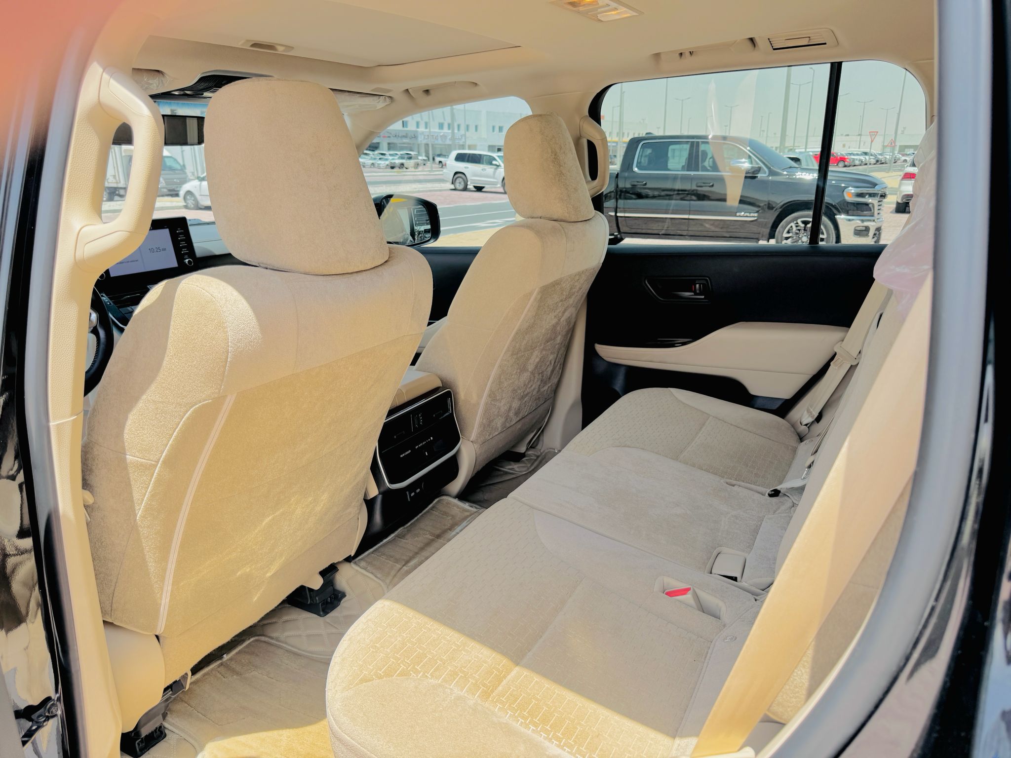 Toyota Land Cruiser GXR Twin Turbo 2023 - Image 2