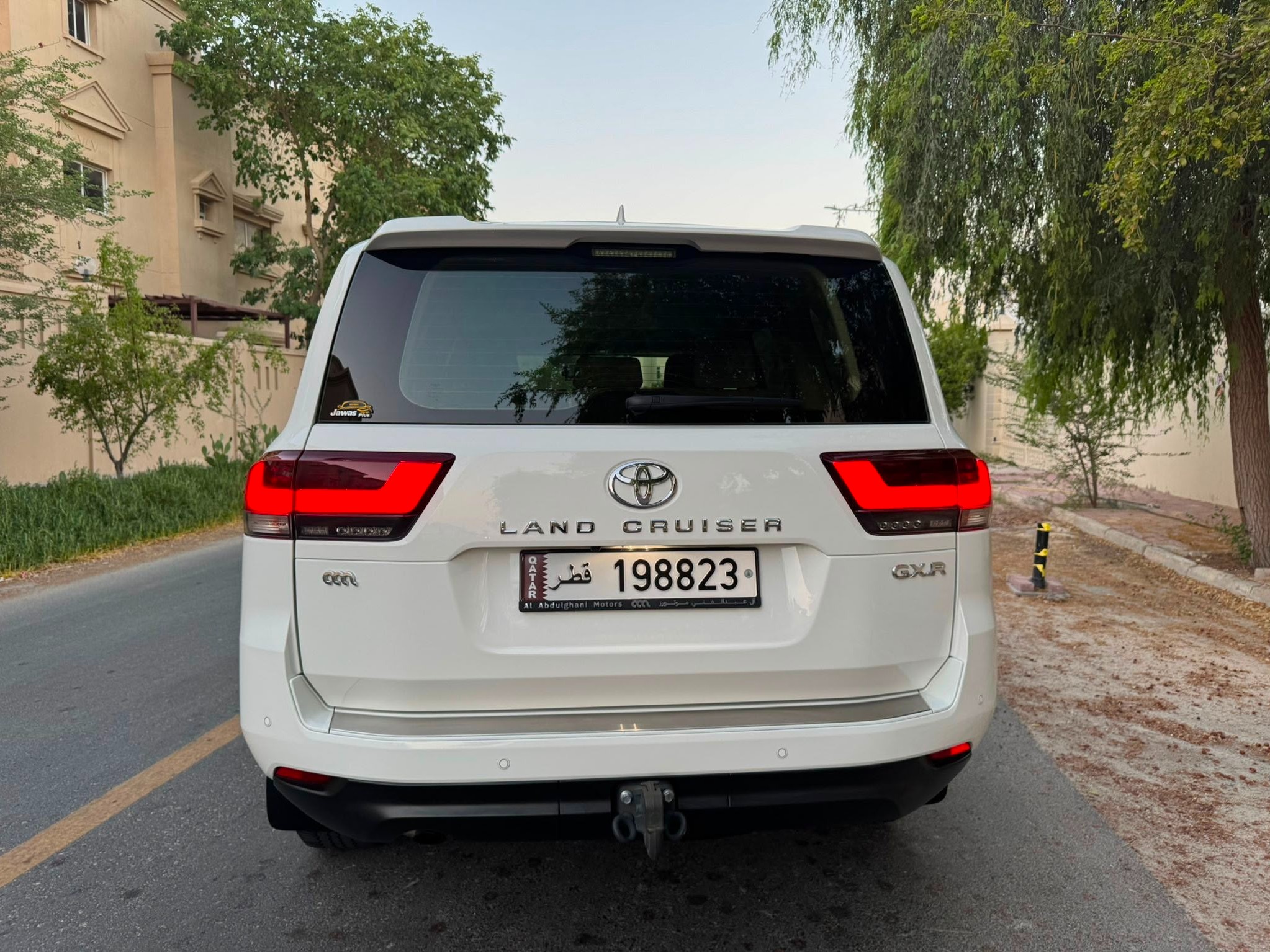 Toyota Land Cruiser GX.R 2024 - Image 3