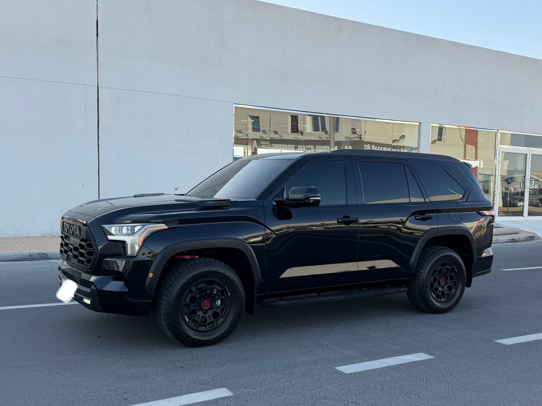 Toyota Sequoia 2024 - Image 2
