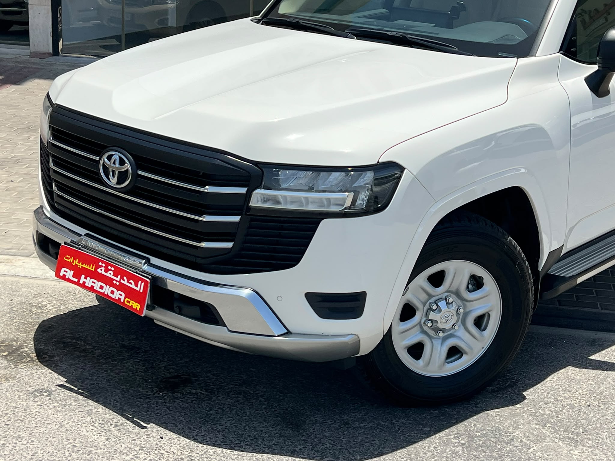 Toyota Land Cruiser G standard 2023 - Image 3