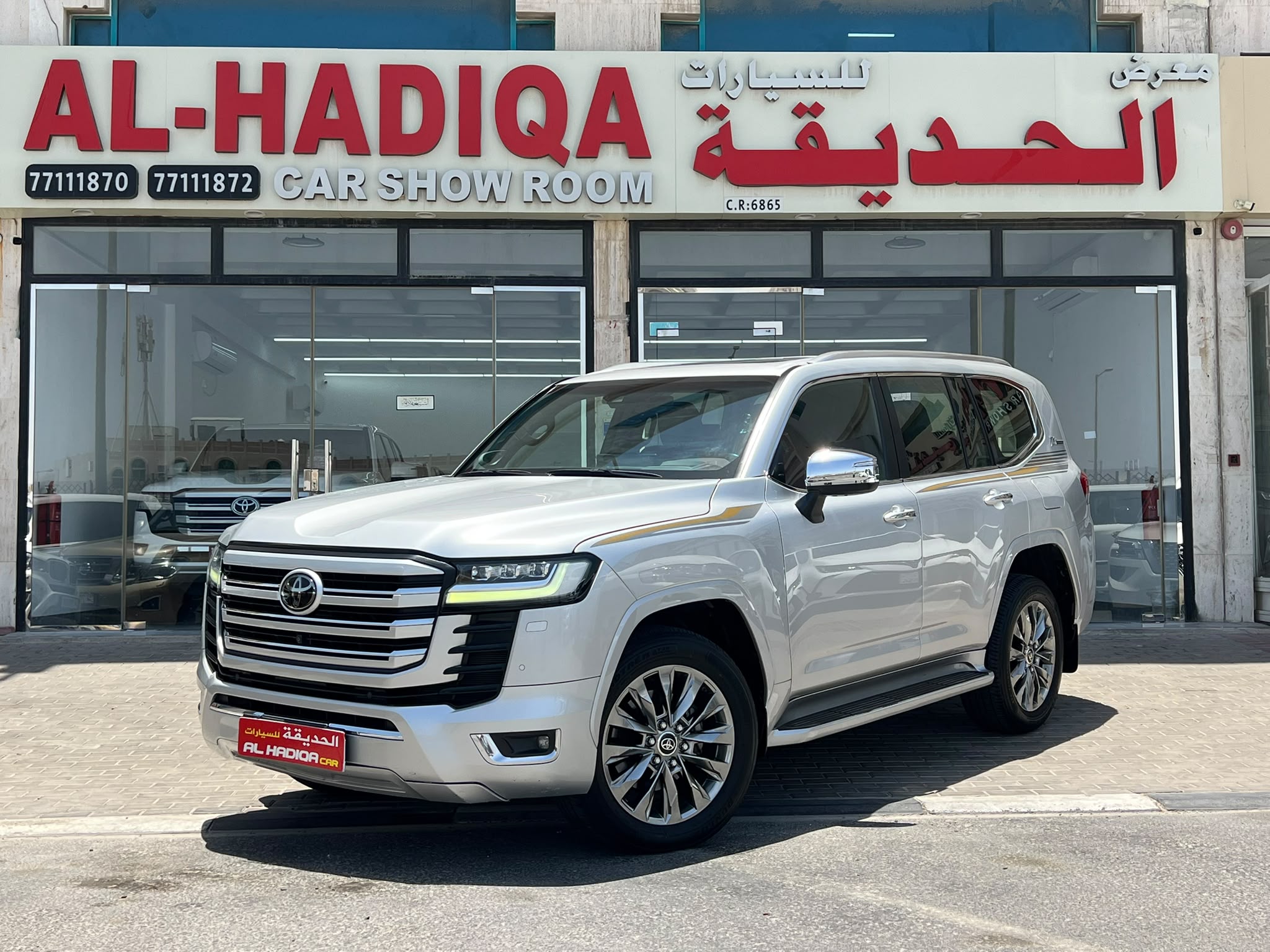 Toyota Land Cruiser VX.R 2022 - Image 2