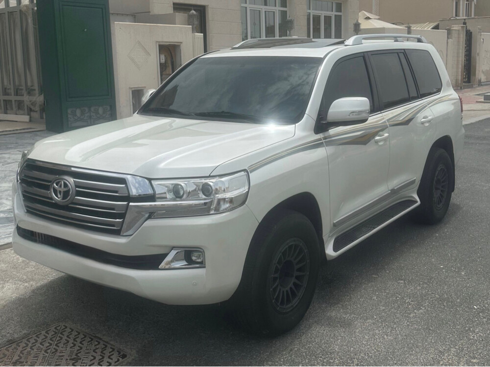 Toyota Land Cruiser VX.R 2016 - Image 3