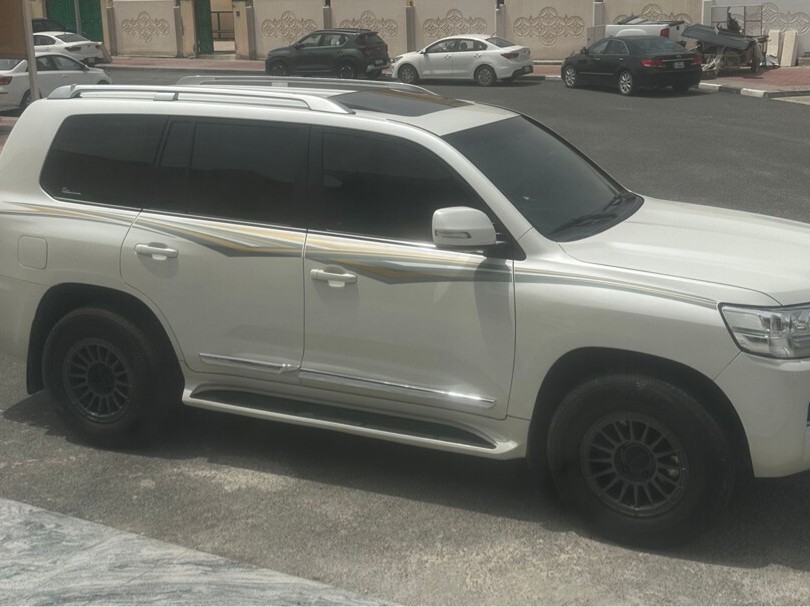 Toyota Land Cruiser VX.R 2016 - Image 4