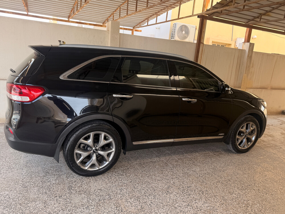 Kia Sorento 2015 - Image 2
