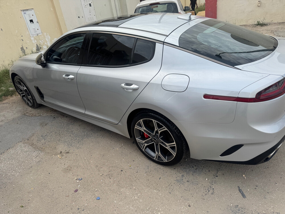 Kia stinger GT 2018 - Image 2