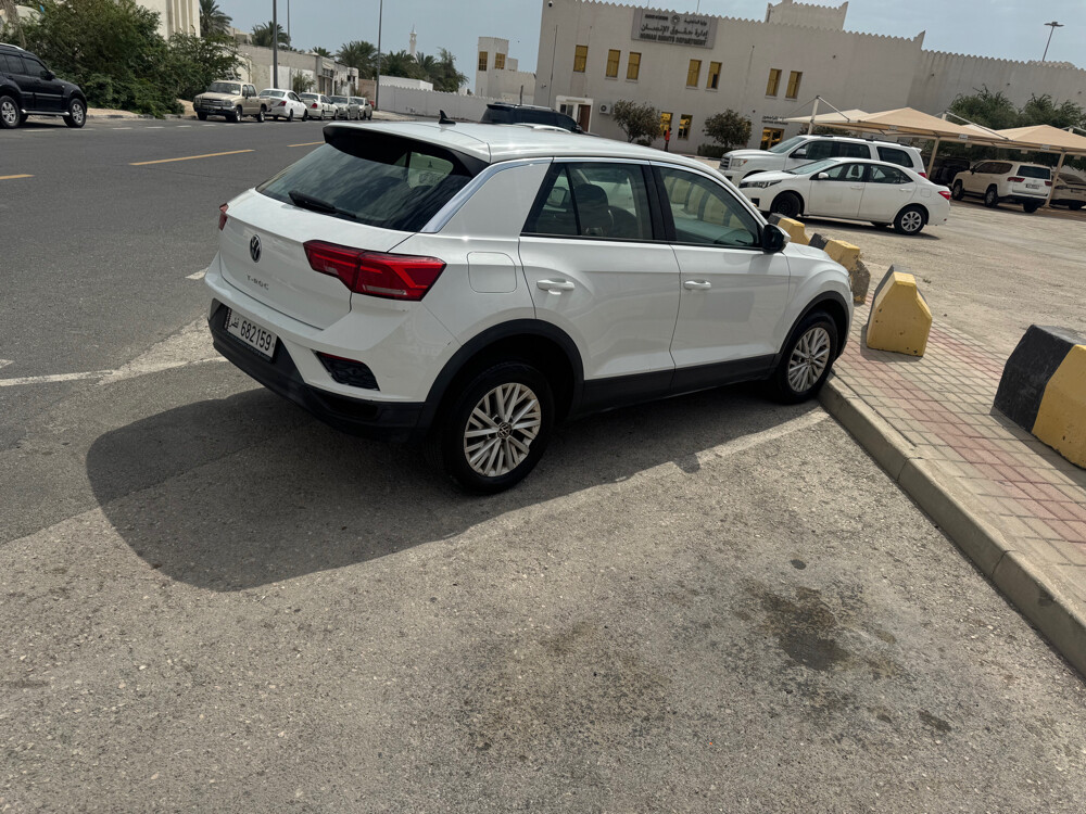 Volkswagen ID 4 2021 - Image 3
