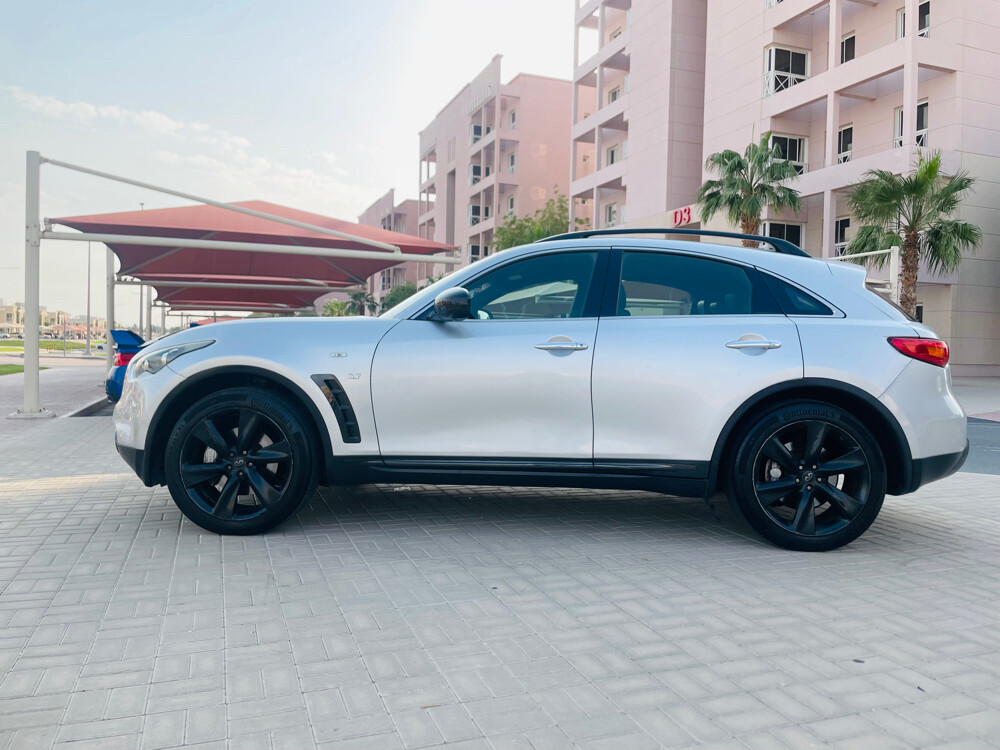 Infiniti QX 70 2016 - Image 4