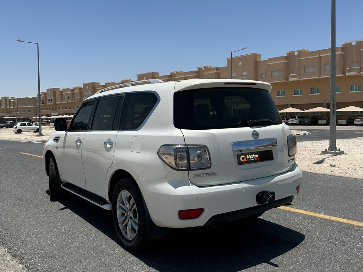 Nissan Patrol LE 2012 — photo 9 for sale in Qatar