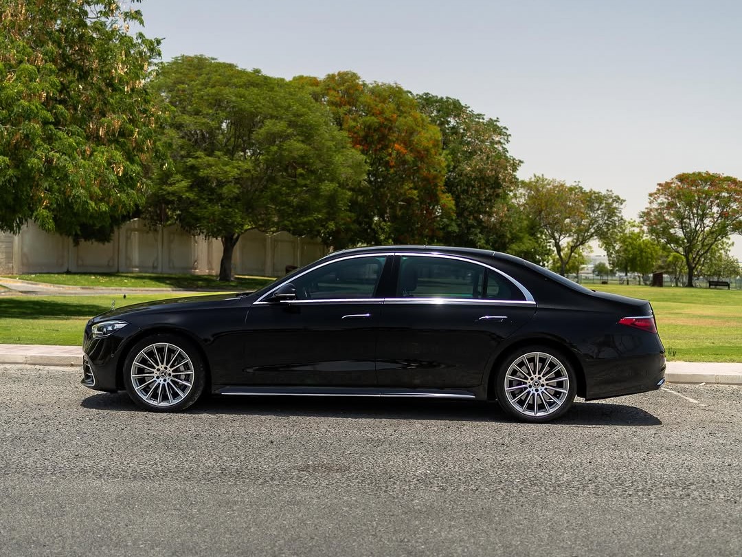 Mercedes-Benz S-Class Sedan 500 2022 - Image 2