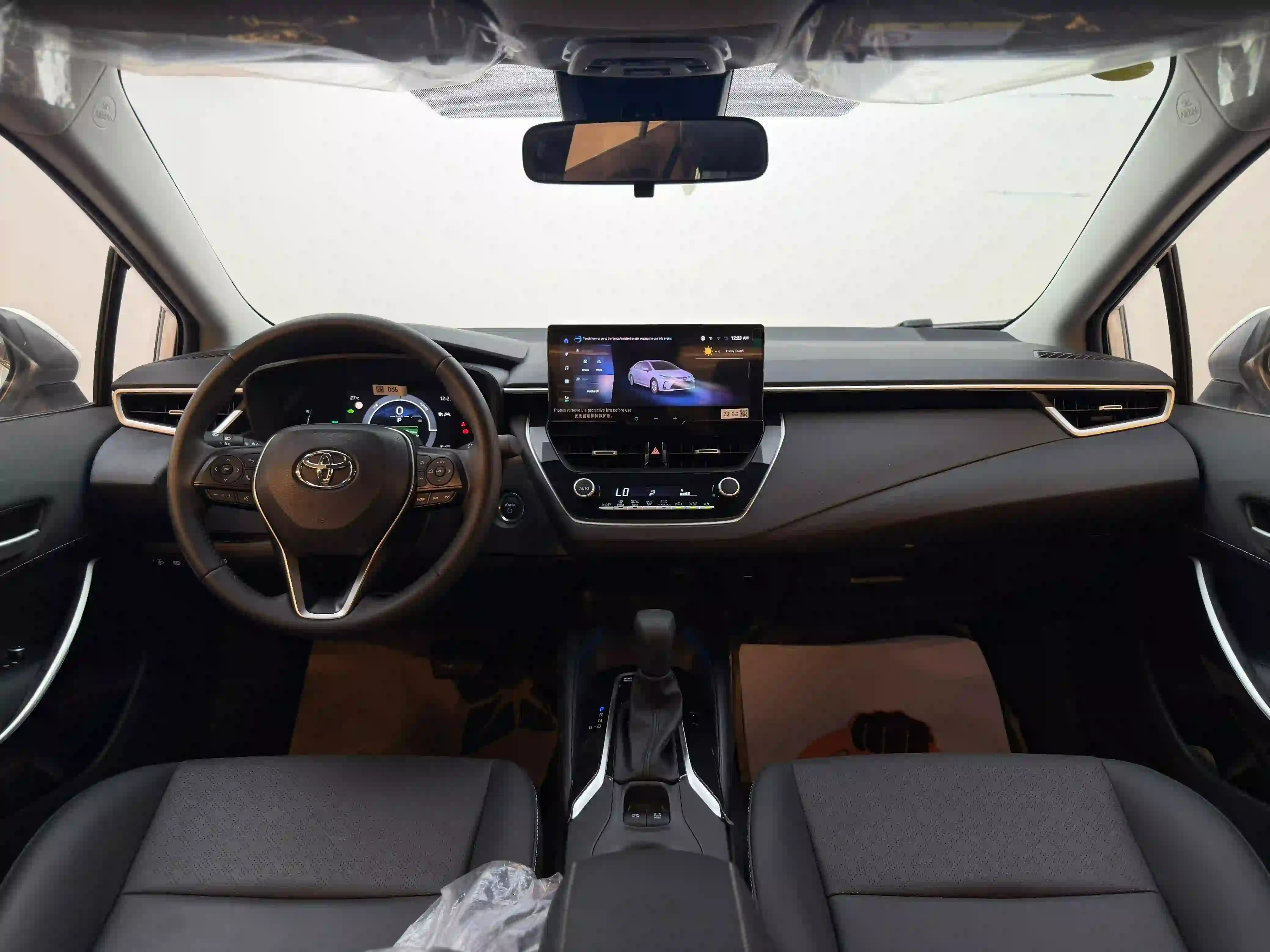 Toyota Corolla HYBRID 2025 - Image 4