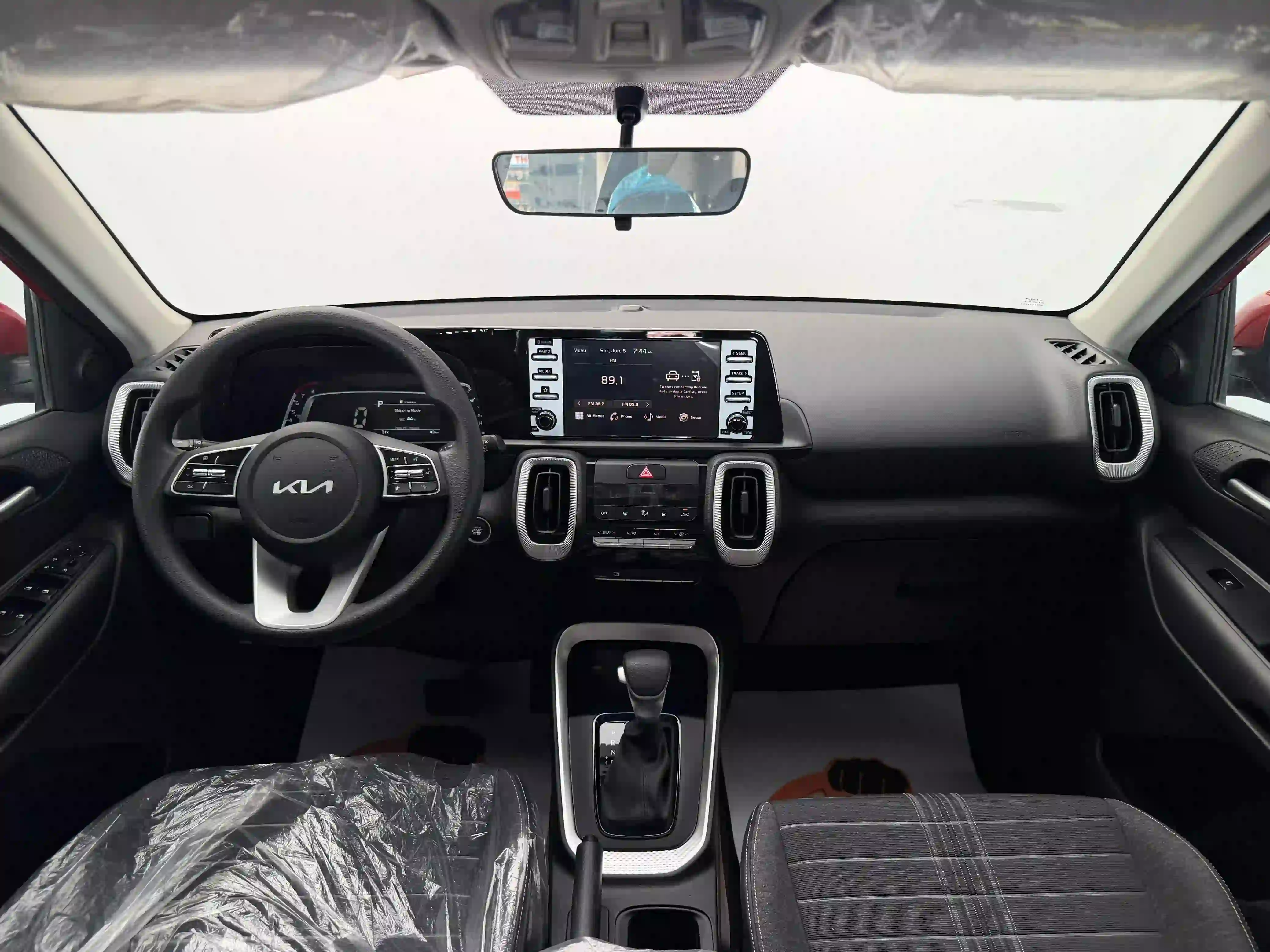 Kia Sonet 2025 - Image 4