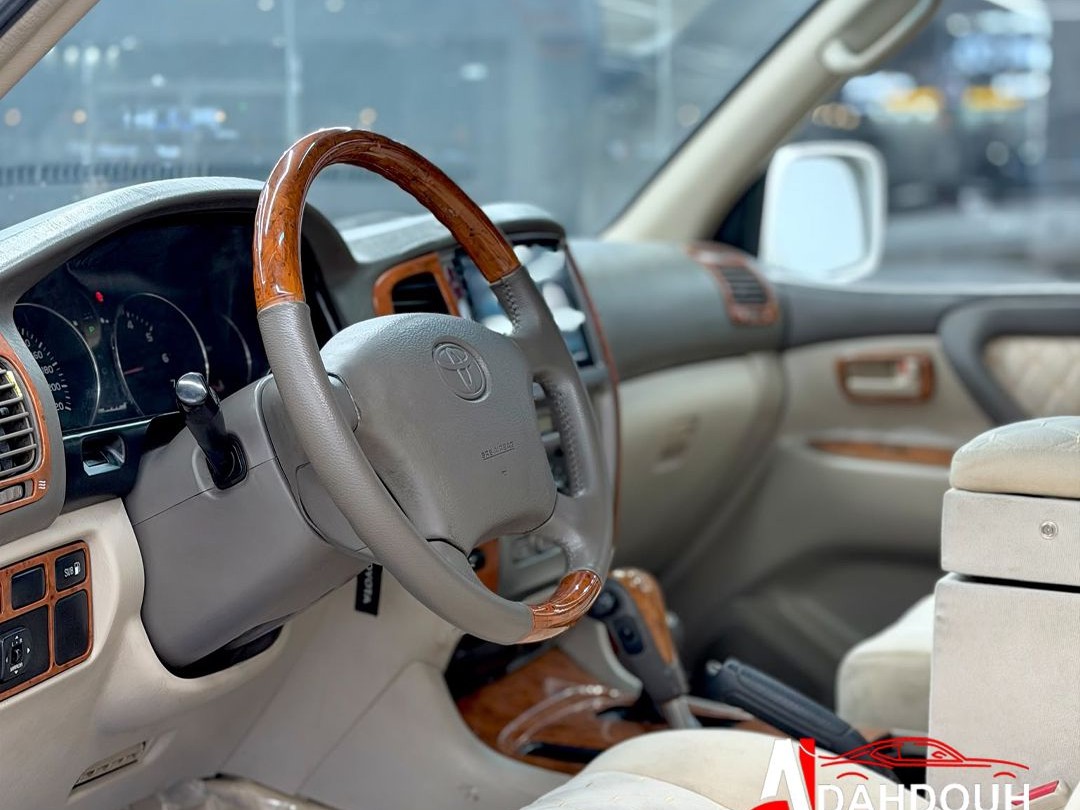 Toyota Land Cruiser GX 2003 - Image 2