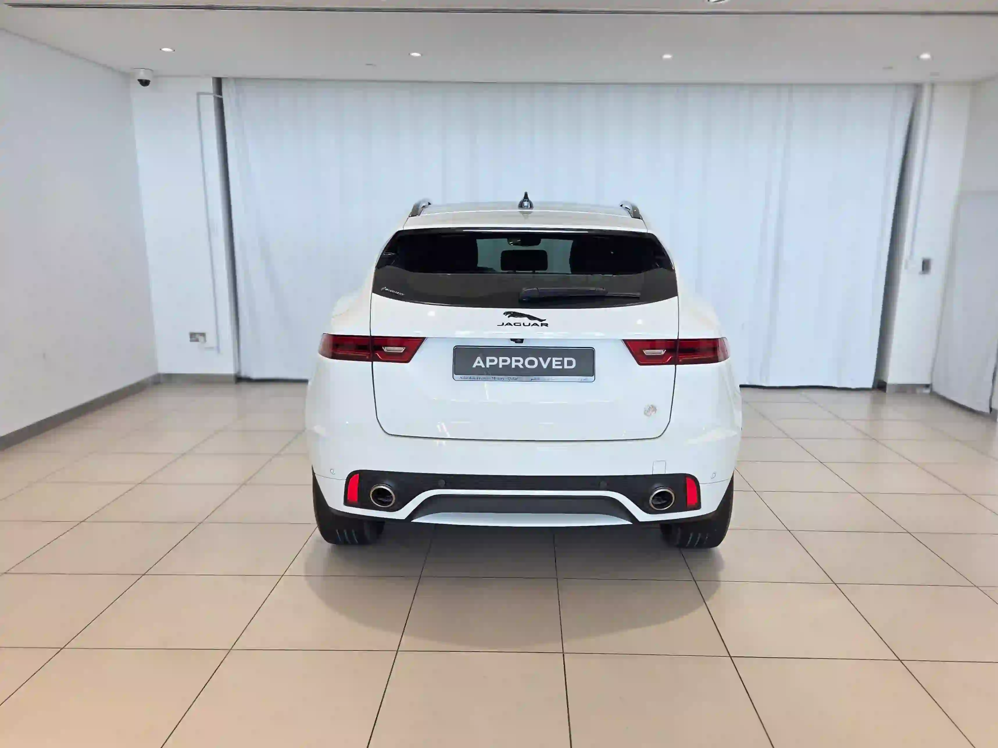 Jaguar E-pace 2024 - Image 2