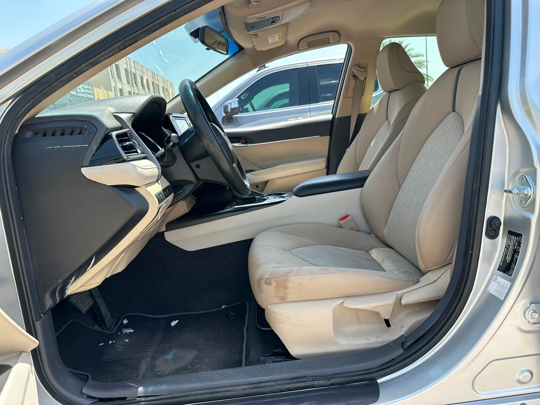 Toyota Camry HYBRID 2022 - Image 3