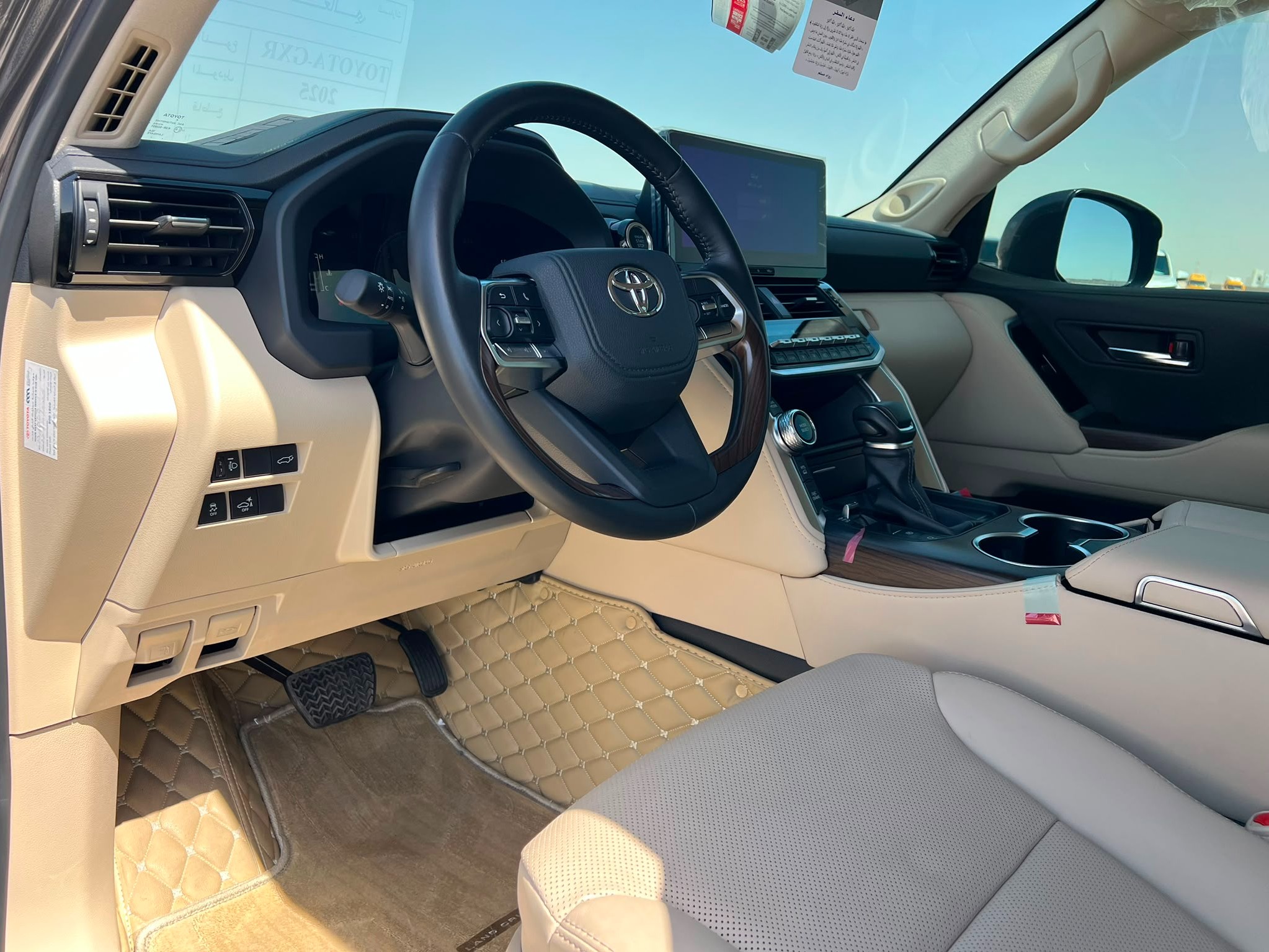 Toyota Land Cruiser GX.R 2025 - Image 2
