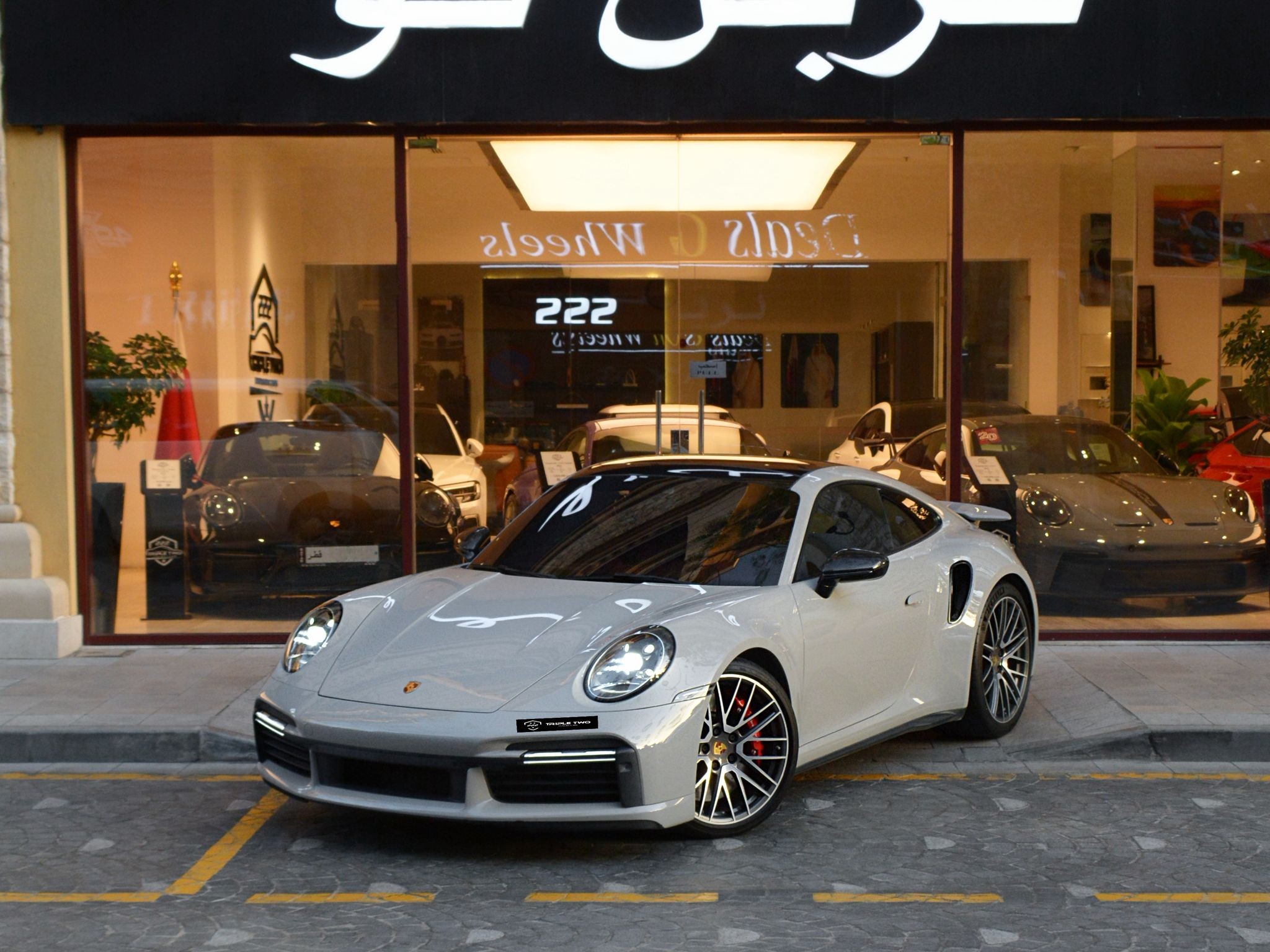 Porsche 911 Turbo  2021