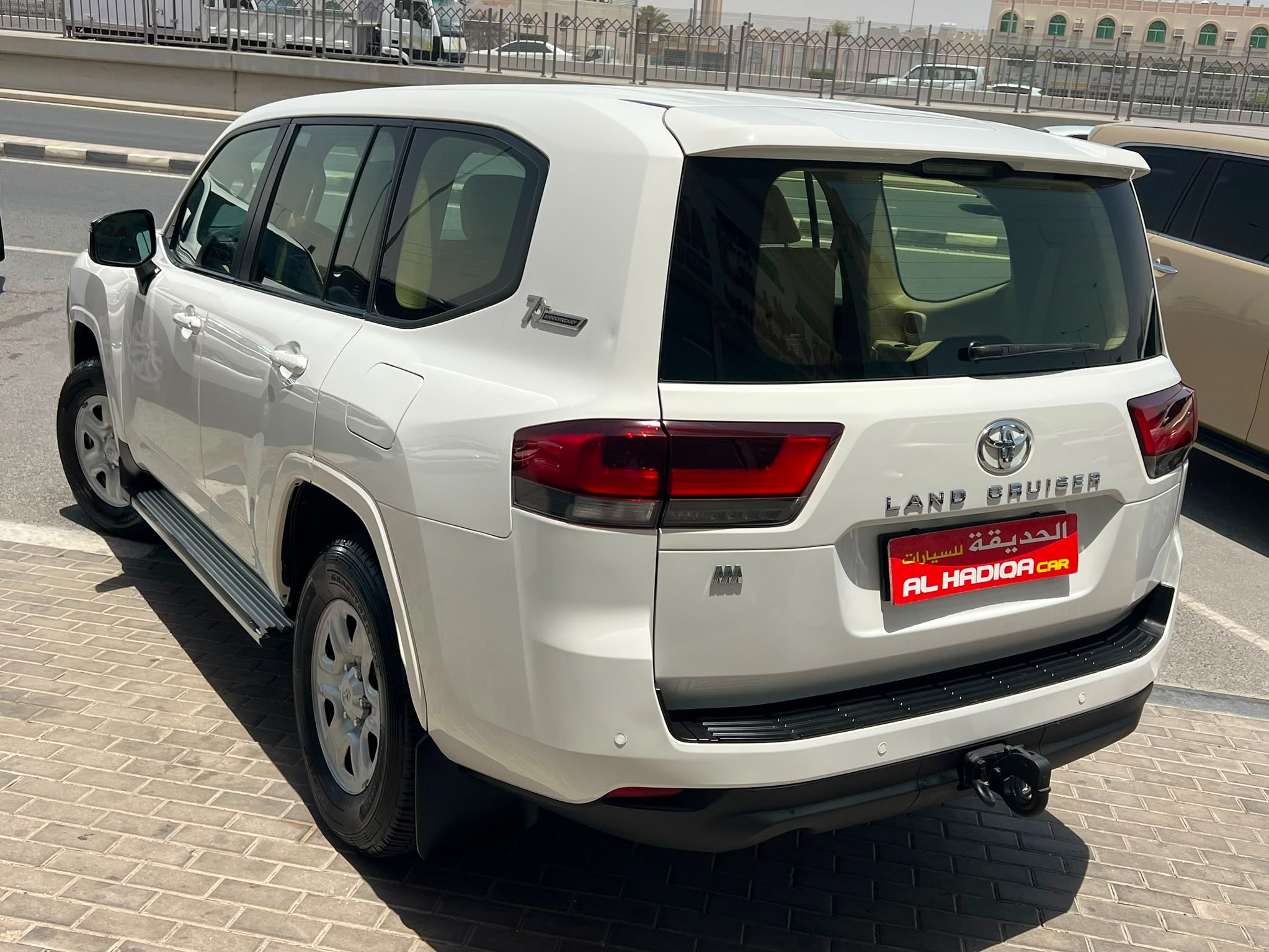Toyota Land Cruiser G standard 2022 - Image 3