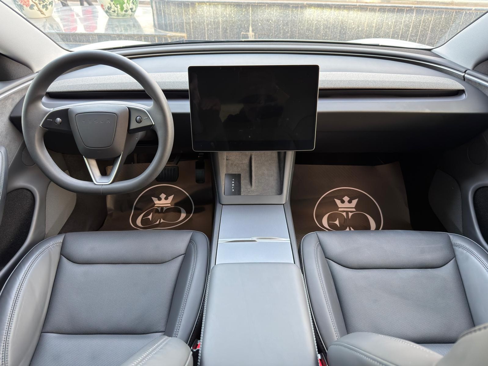 Tesla Model 3  2025 - Image 2