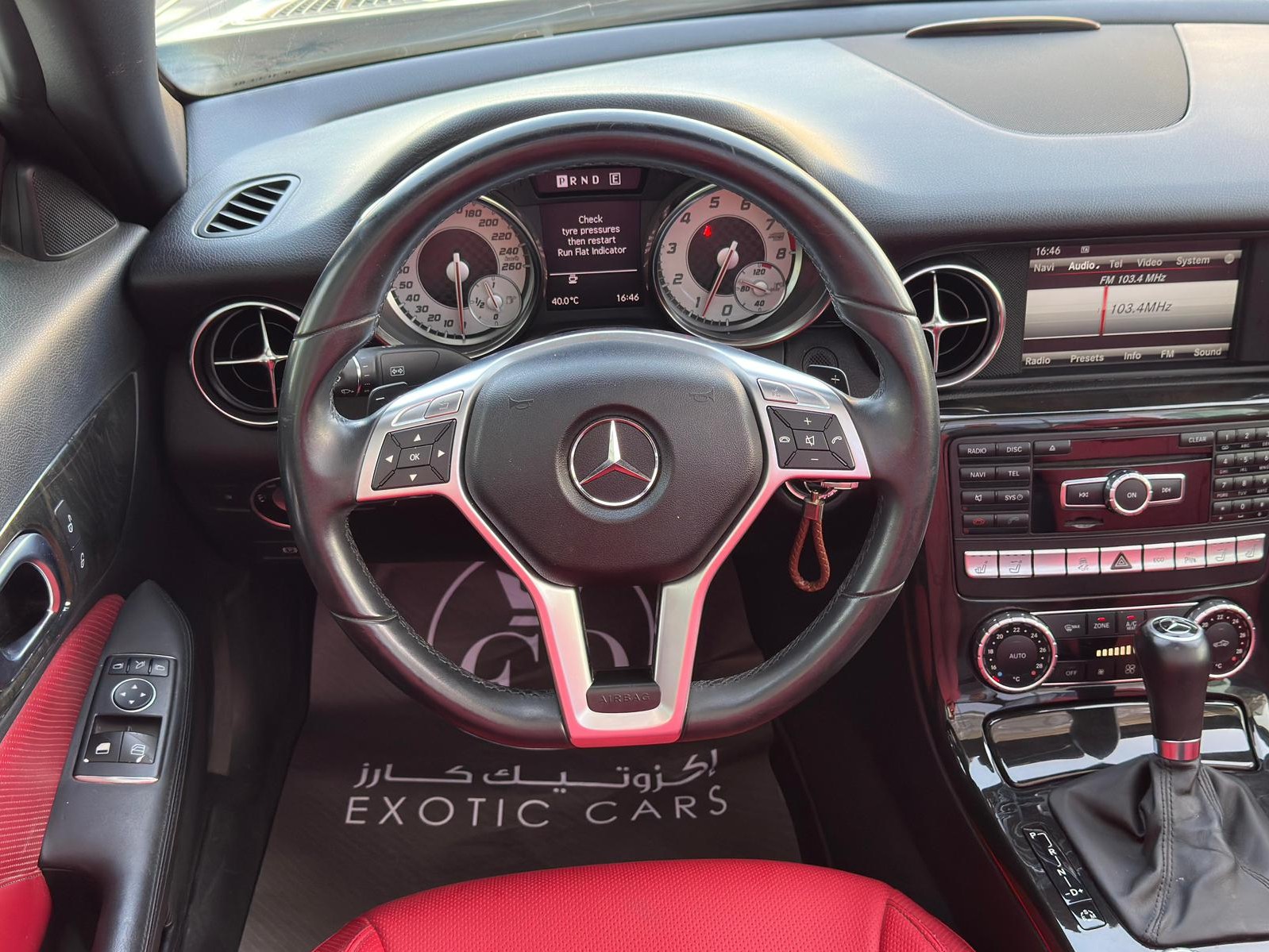 Mercedes-Benz SLK 200 2013 - Image 2