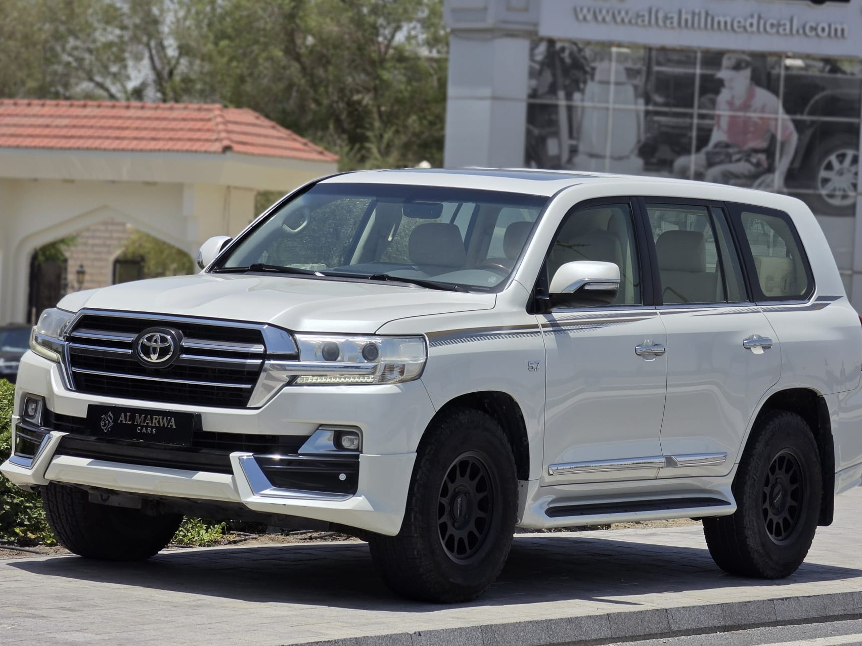 Toyota Land Cruiser VX.R 2016 - Image 3