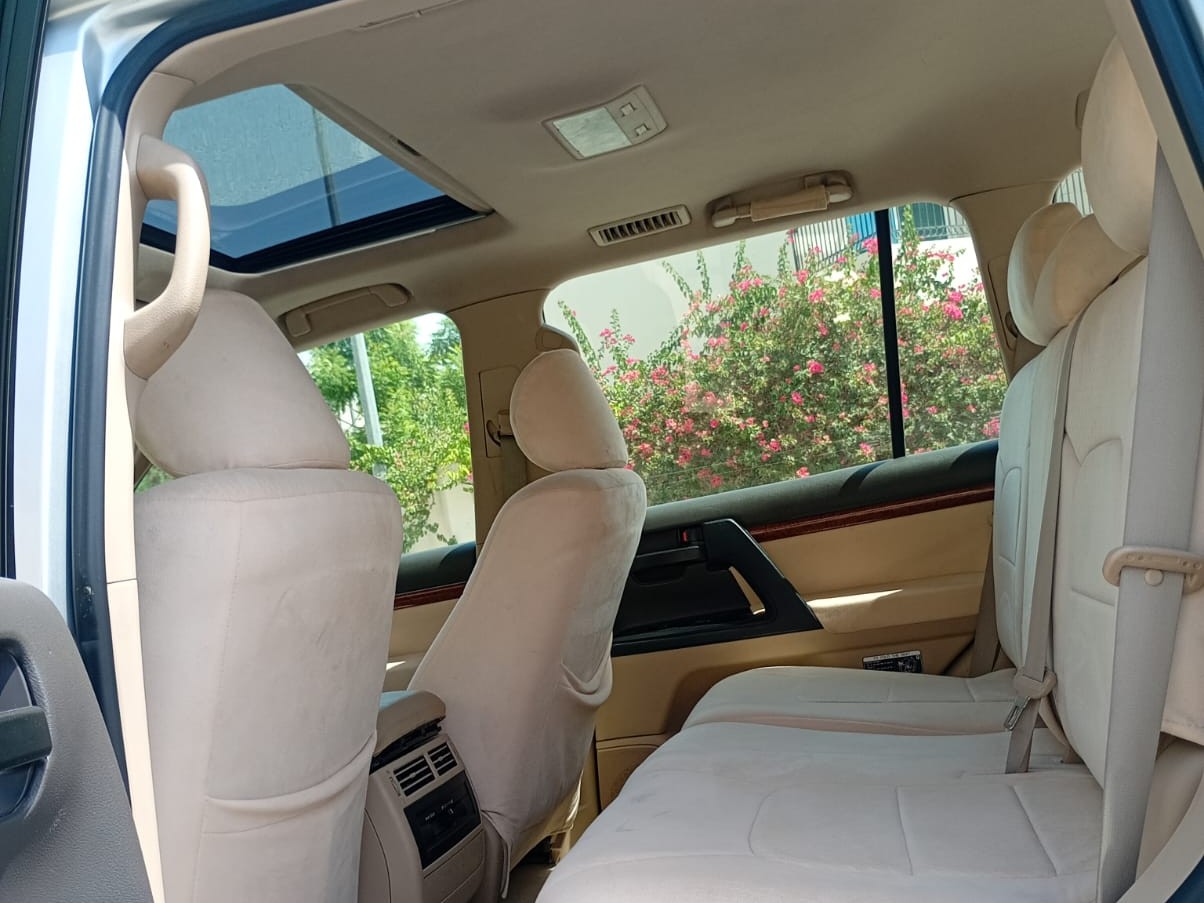 Toyota Land Cruiser GX.R 2013 - Image 2