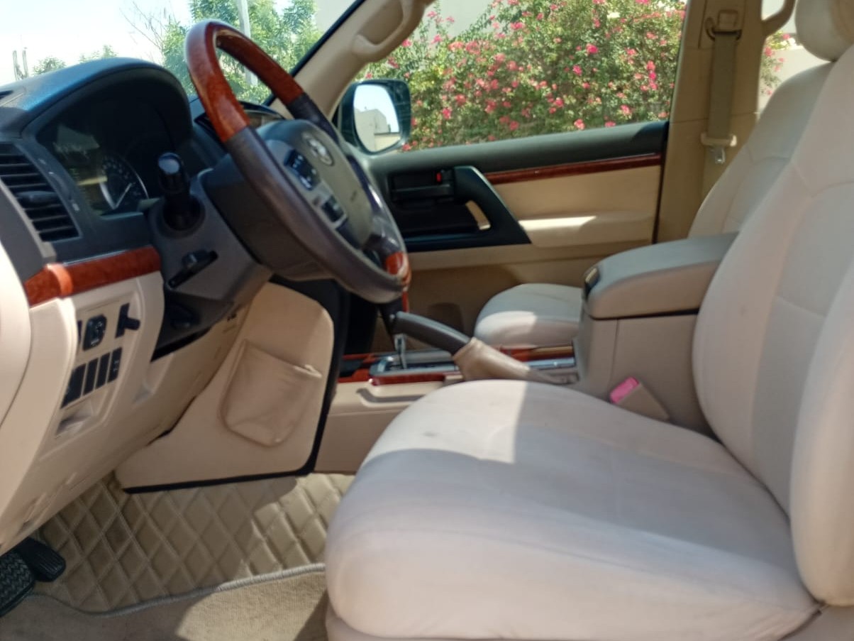 Toyota Land Cruiser GX.R 2013 - Image 3