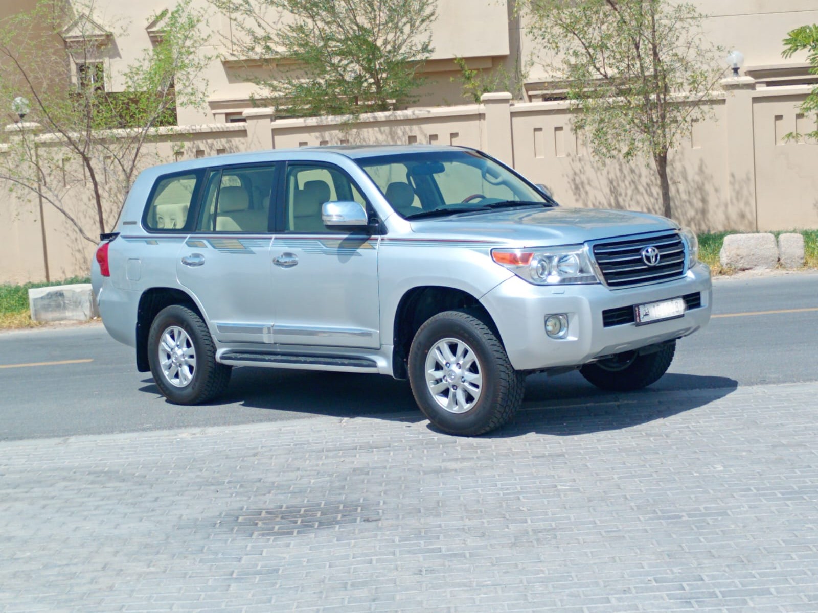 Toyota Land Cruiser GX.R 2013