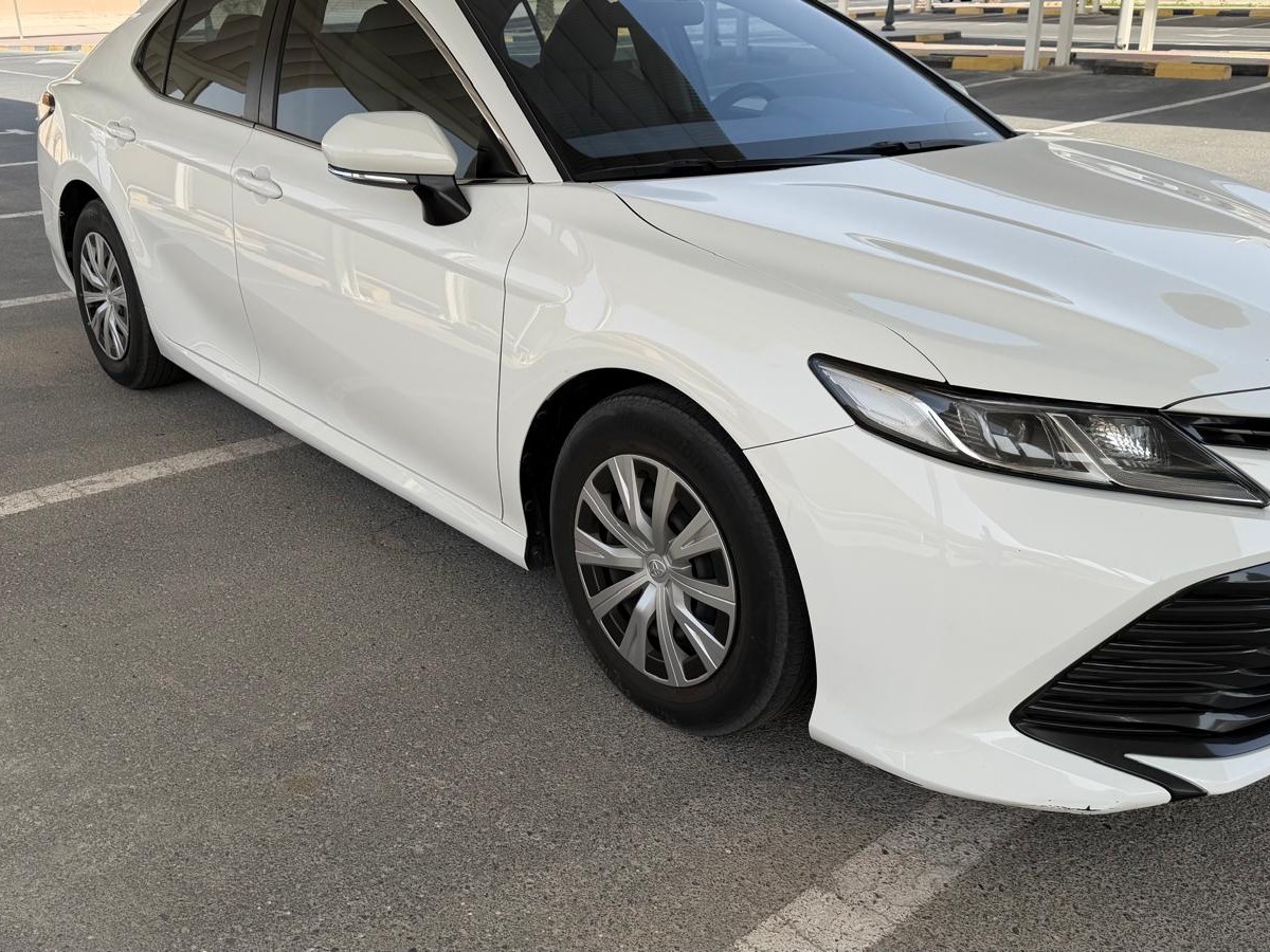 Toyota Camry LE 2019