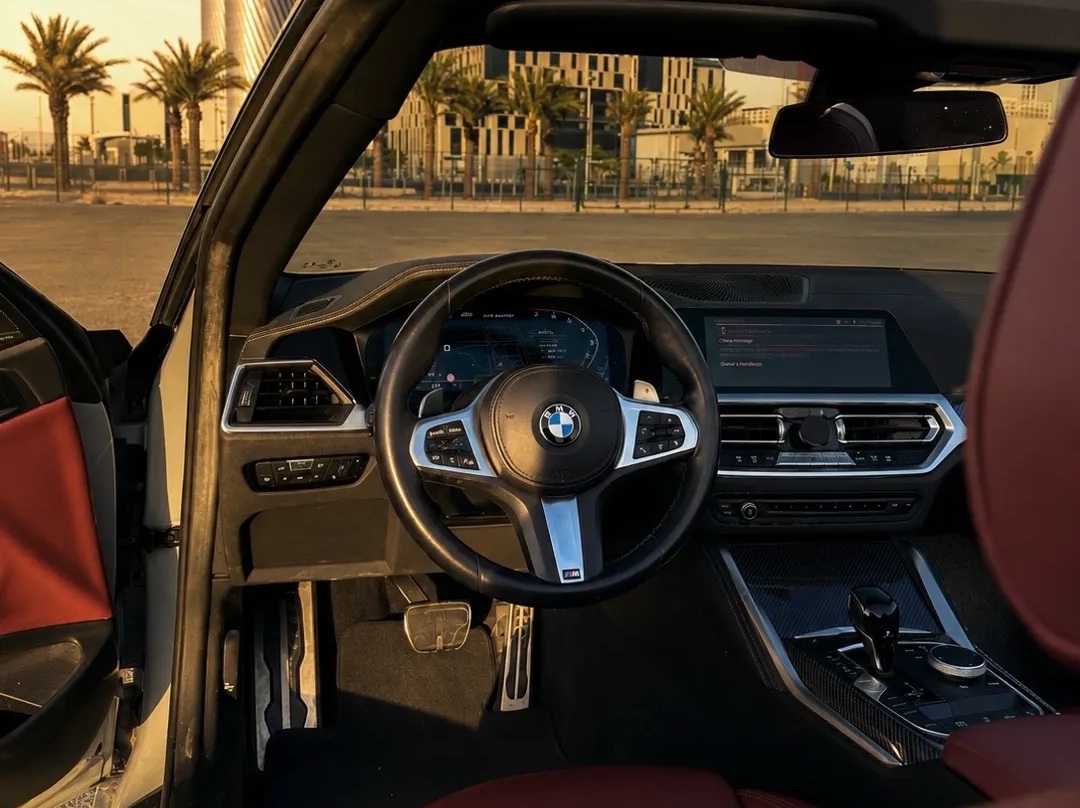 BMW 4-Series 440i 2023 - Image 2