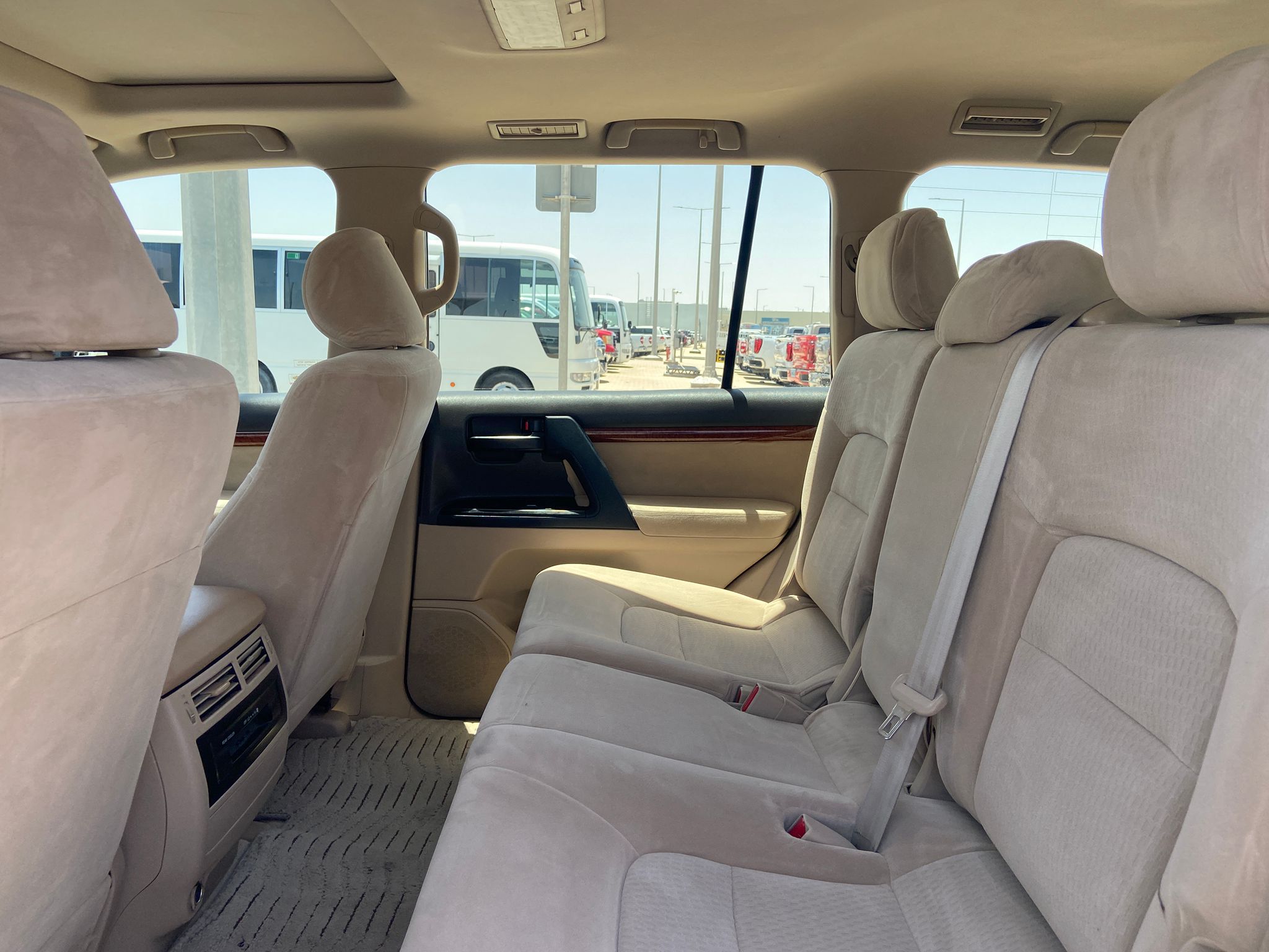 Toyota Land Cruiser GX.R 2015 - Image 3