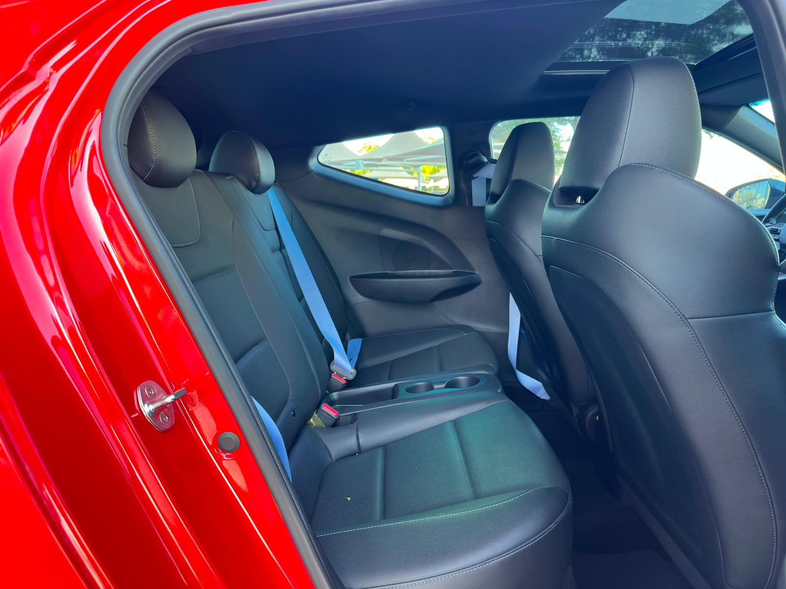 Hyundai Veloster 2019 — photo 16 for sale in Qatar